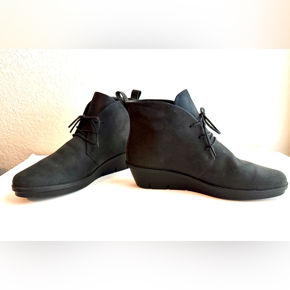 Ecco Suede Laced Booties, Sz 41